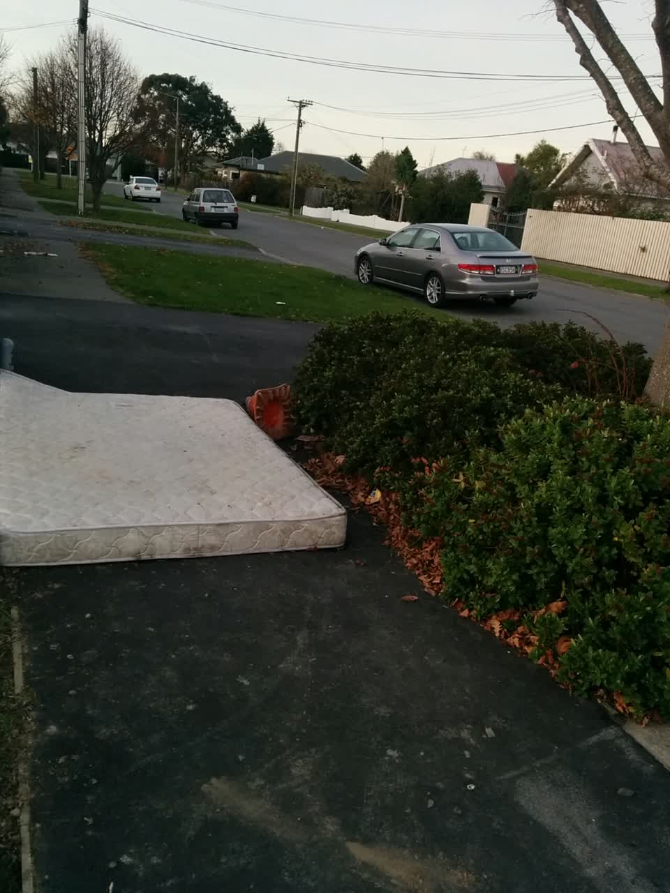 The photograph attached to this roading/streets report
