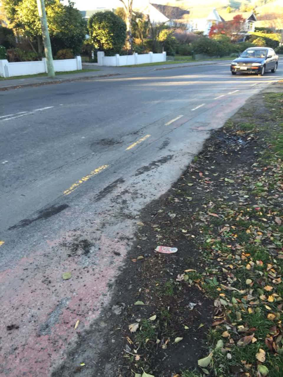 The photograph attached to this roading/streets report