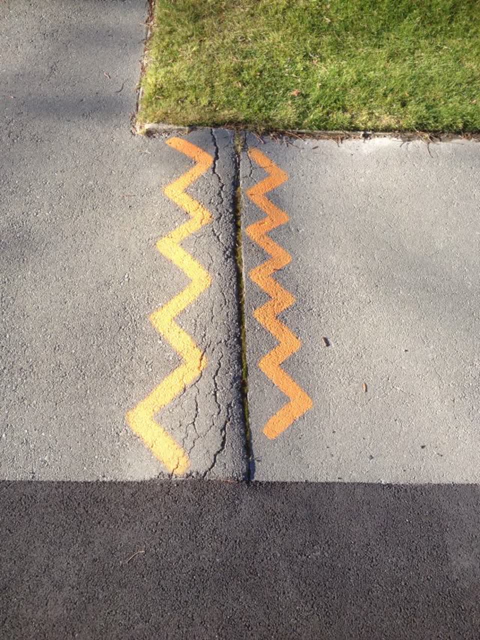 The photograph attached to this roading/streets report