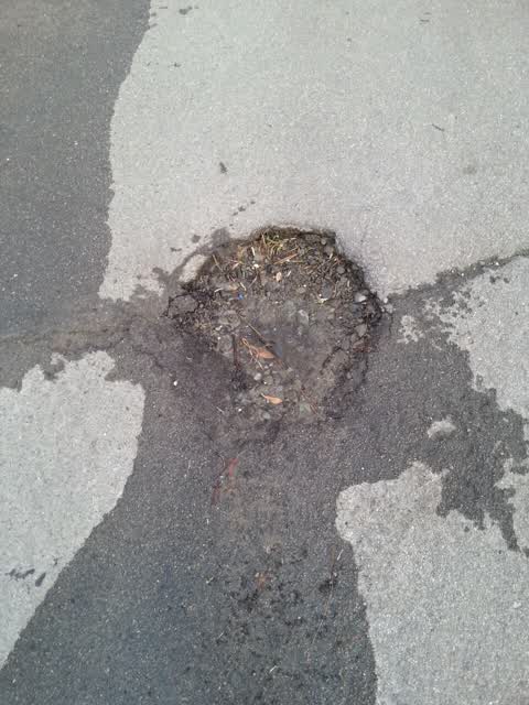 Roading/Streets, a report photo