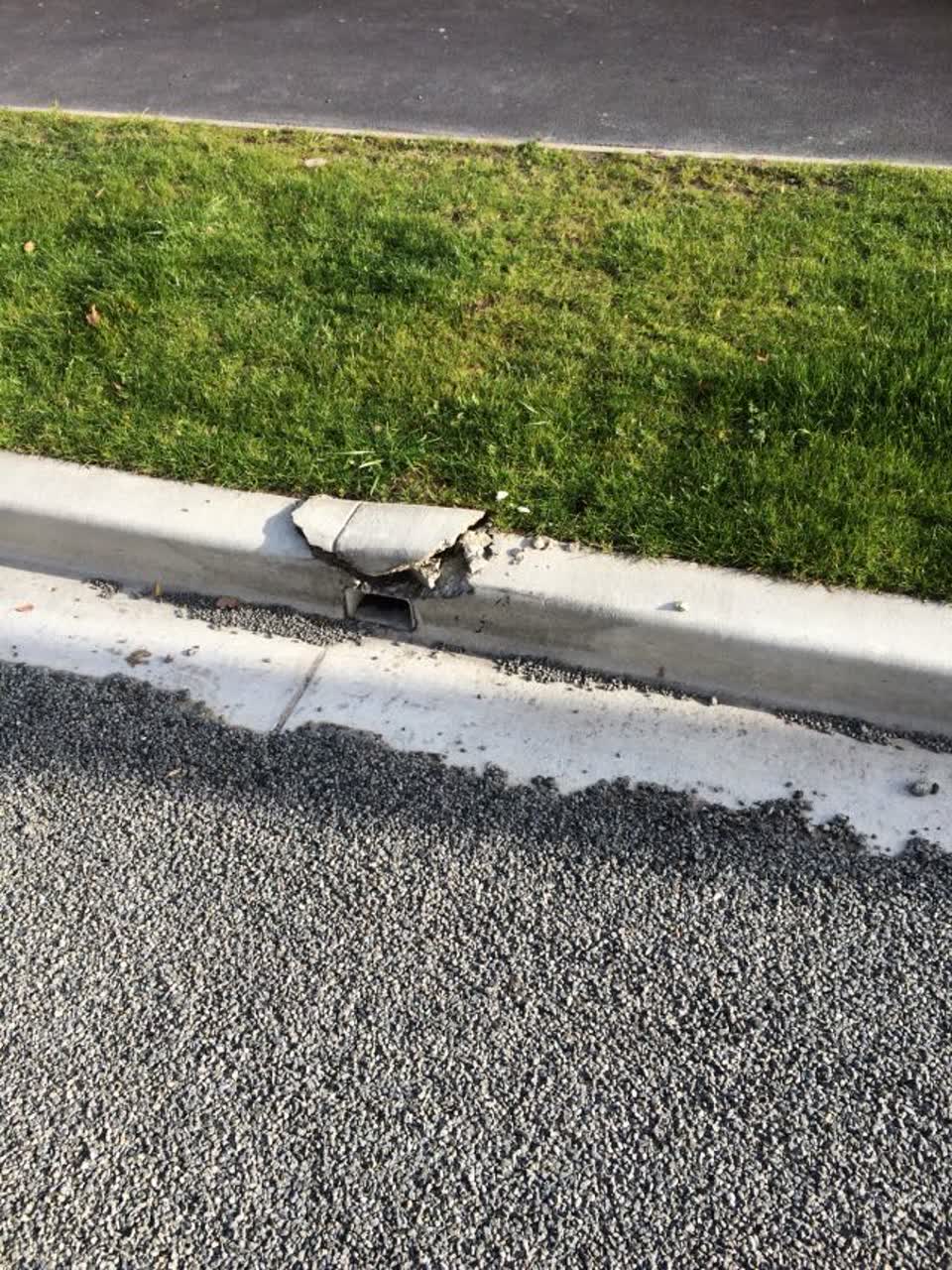 The photograph attached to this roading/streets report
