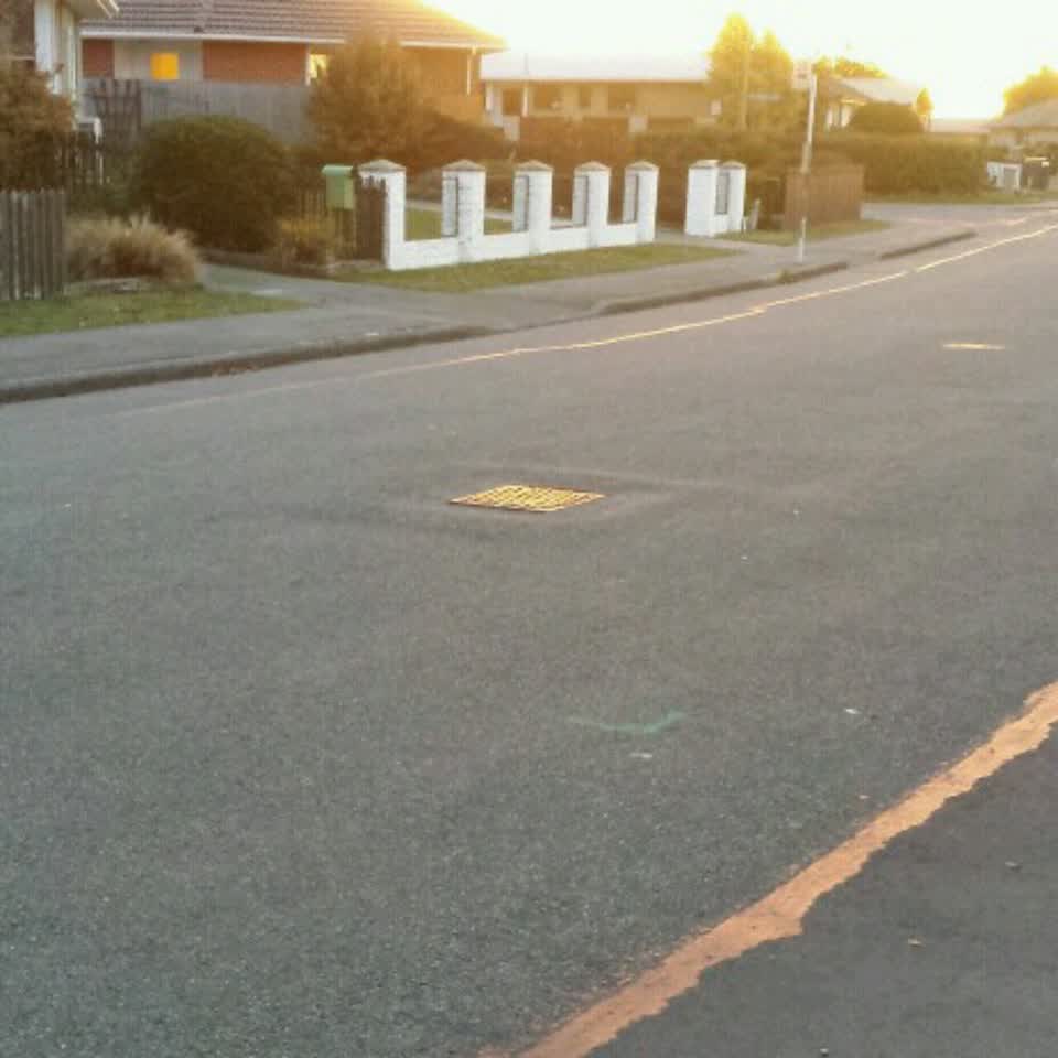 The photograph attached to this roading/streets report