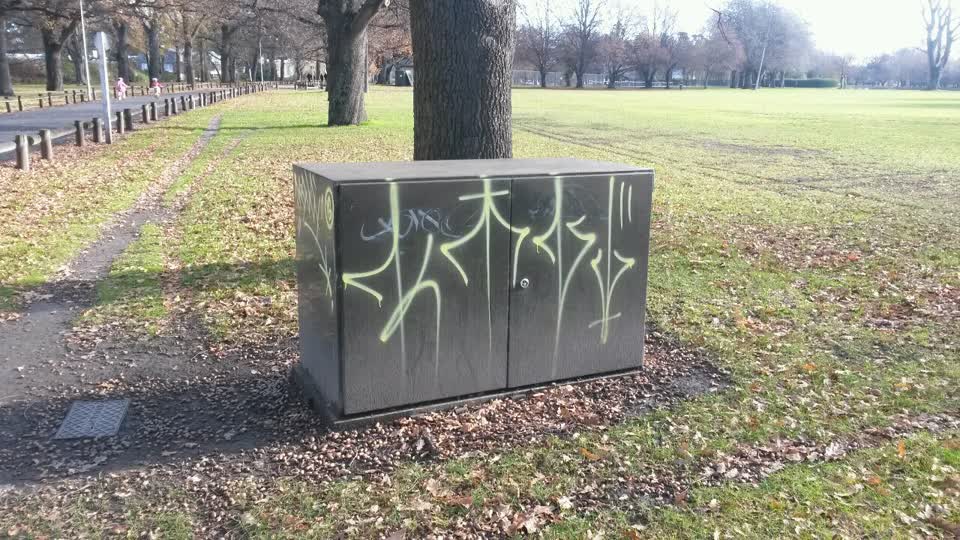 The photograph attached to this graffiti report