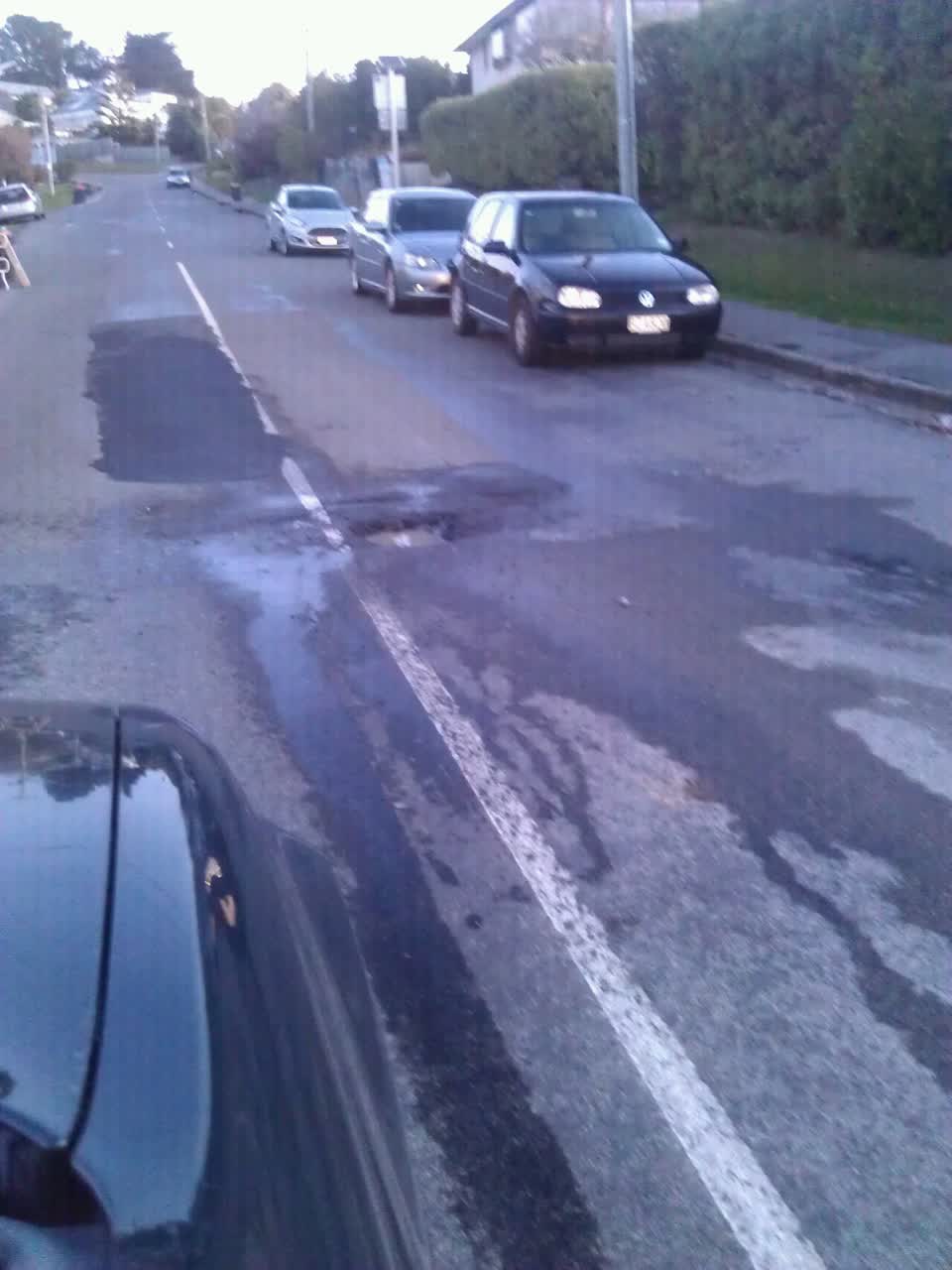 The photograph attached to this roading/streets report