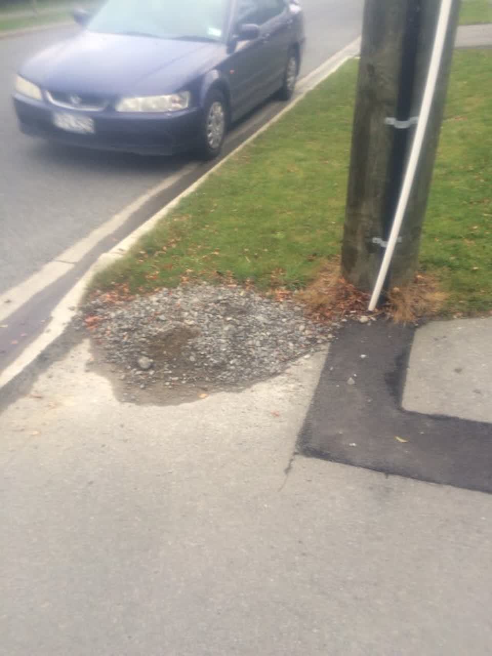 The photograph attached to this roading/streets report