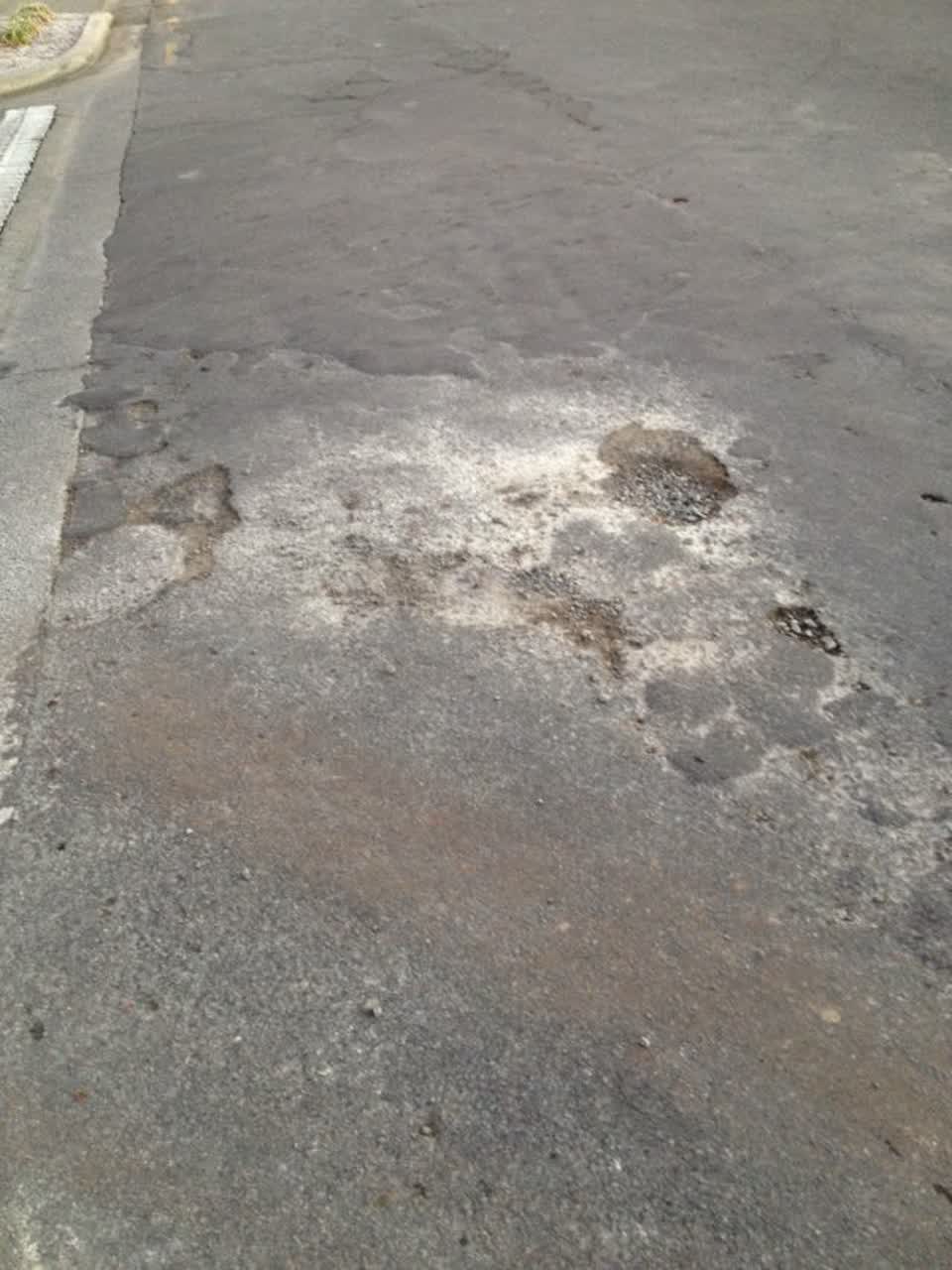 The photograph attached to this roading/streets report