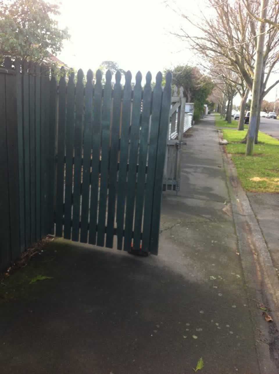 The photograph attached to this roading/streets report