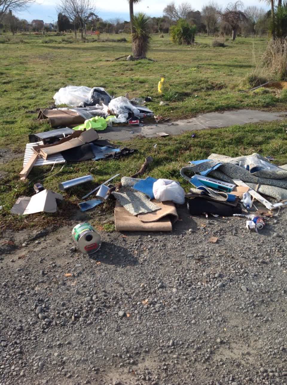 The photograph attached to this rubbish/recycling report