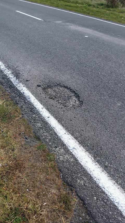 Roading/Streets, a report photo