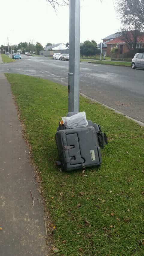 Rubbish/Recycling, a report photo