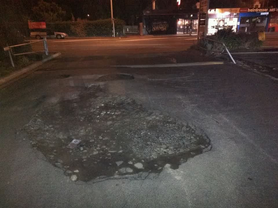 The photograph attached to this roading/streets report