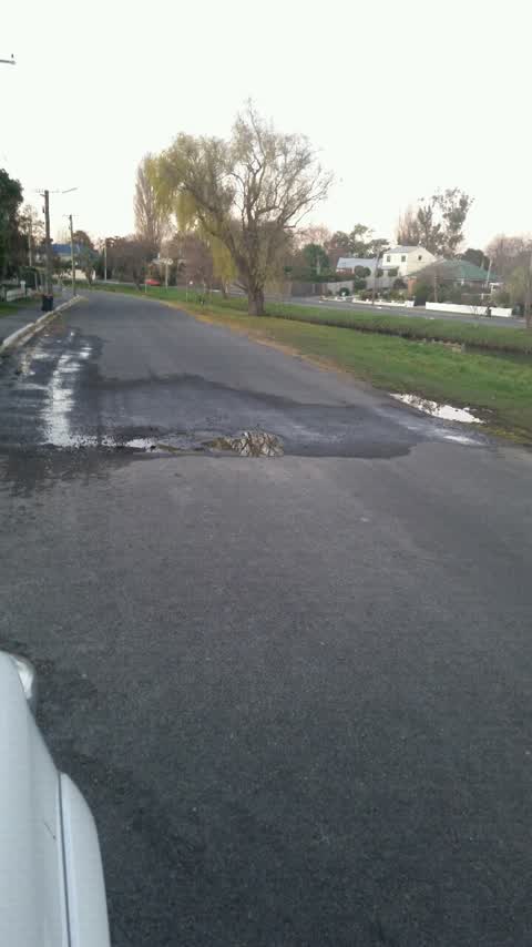 Roading/Streets, a report photo