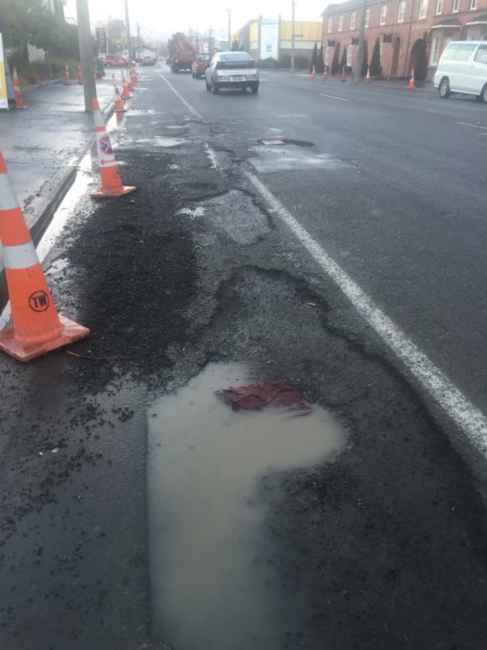 The photograph attached to this roading/streets report