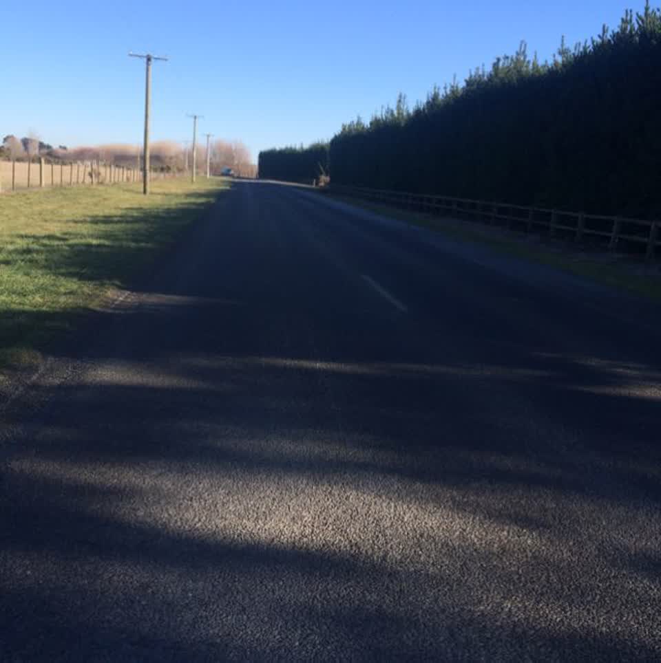 The photograph attached to this roading/streets report