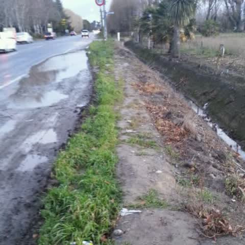 Roading/Streets, a report photo