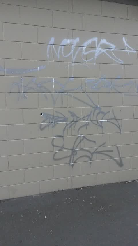 Graffiti, a report photo