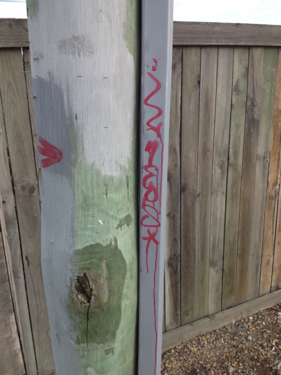 The photograph attached to this graffiti report