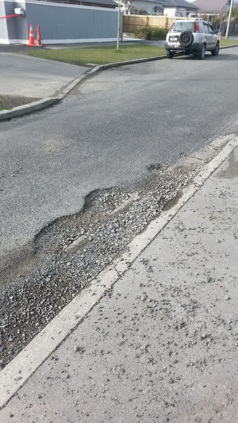 Roading/Streets, a report photo