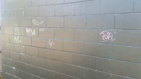 Graffiti, a report photo