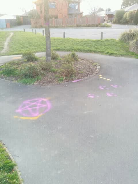 Graffiti, a report photo