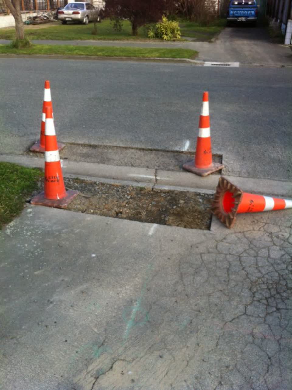 The photograph attached to this roading/streets report