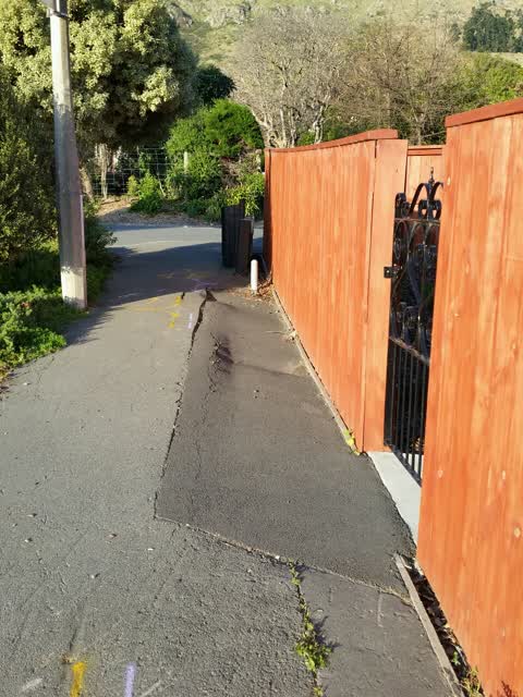 Roading/Streets, a report photo