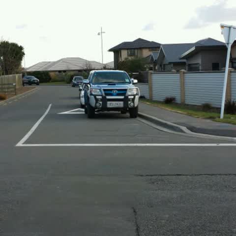 Roading/Streets, a report photo