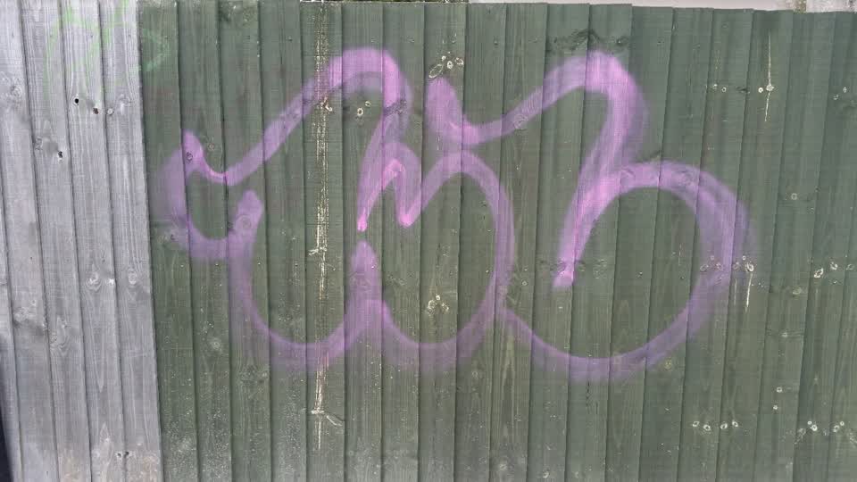 The photograph attached to this graffiti report