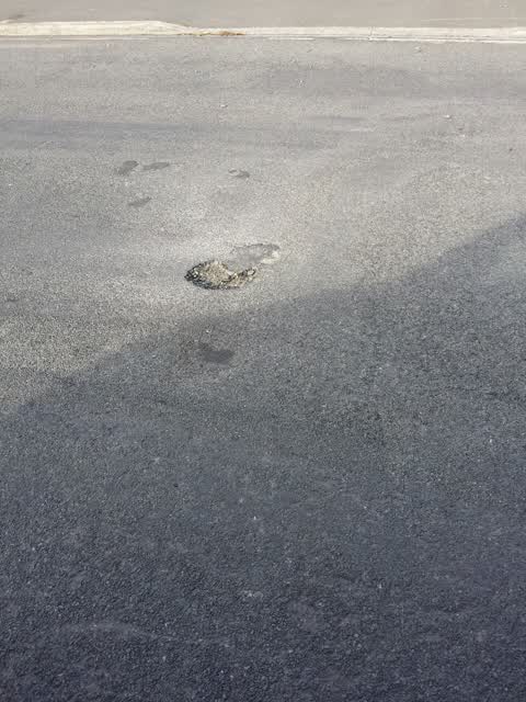 Roading/Streets, a report photo