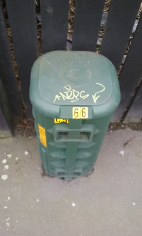 Graffiti, a report photo