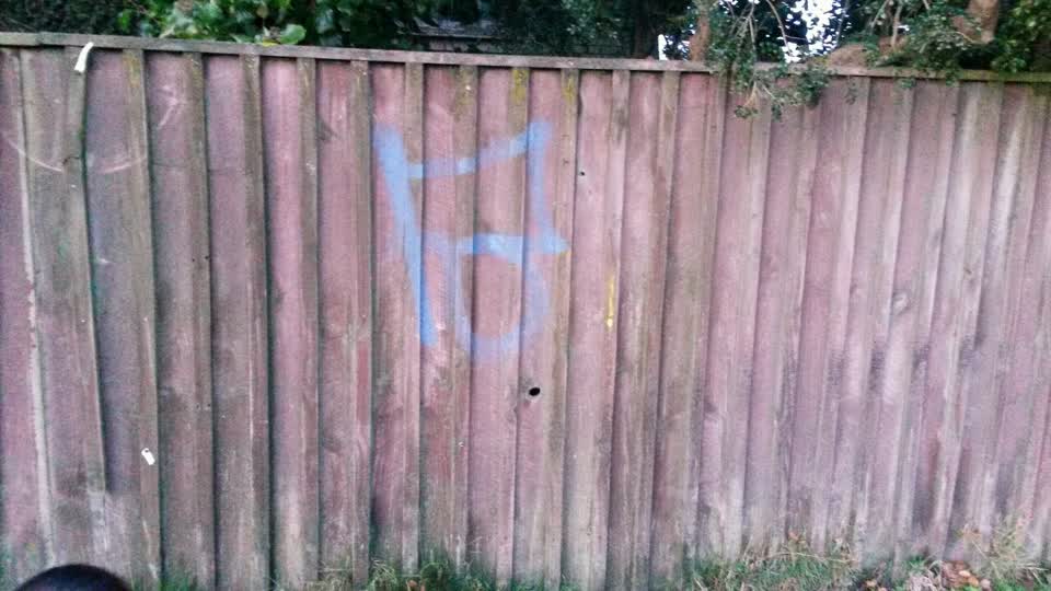 The photograph attached to this graffiti report