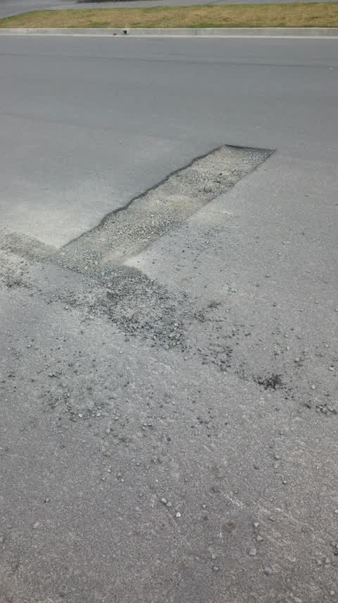 Roading/Streets, a report photo