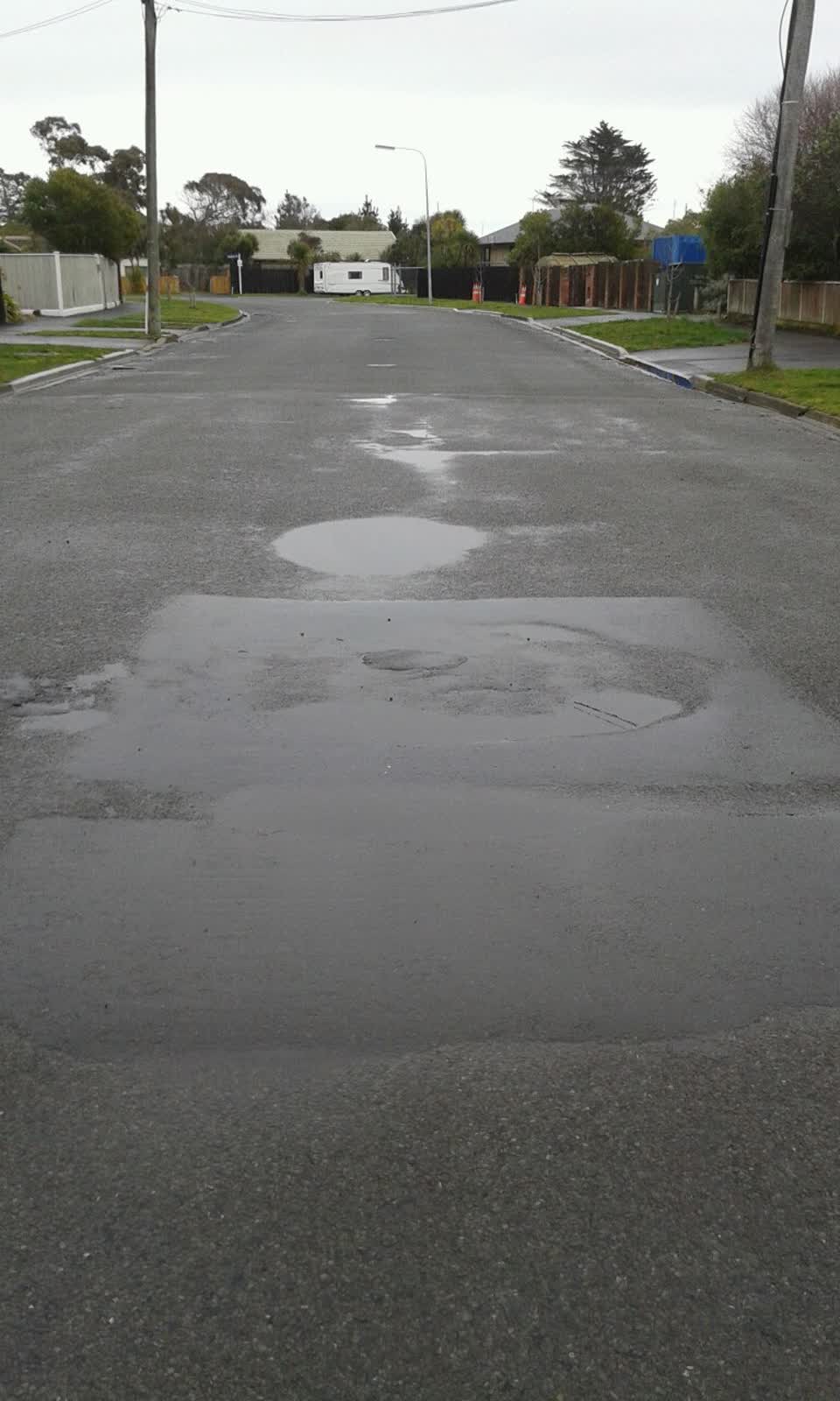 The photograph attached to this roading/streets report