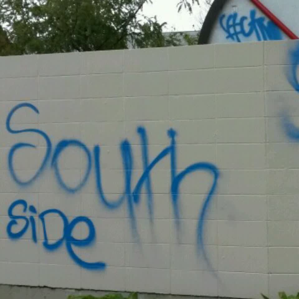 The photograph attached to this graffiti report