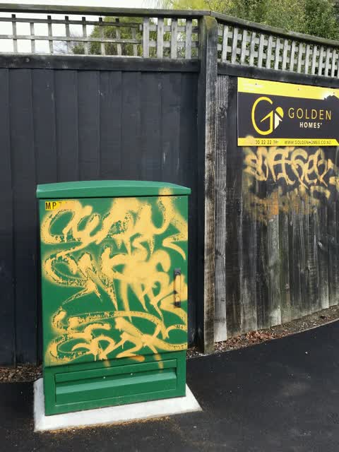 Graffiti, a report photo