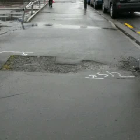 Roading/Streets, a report photo