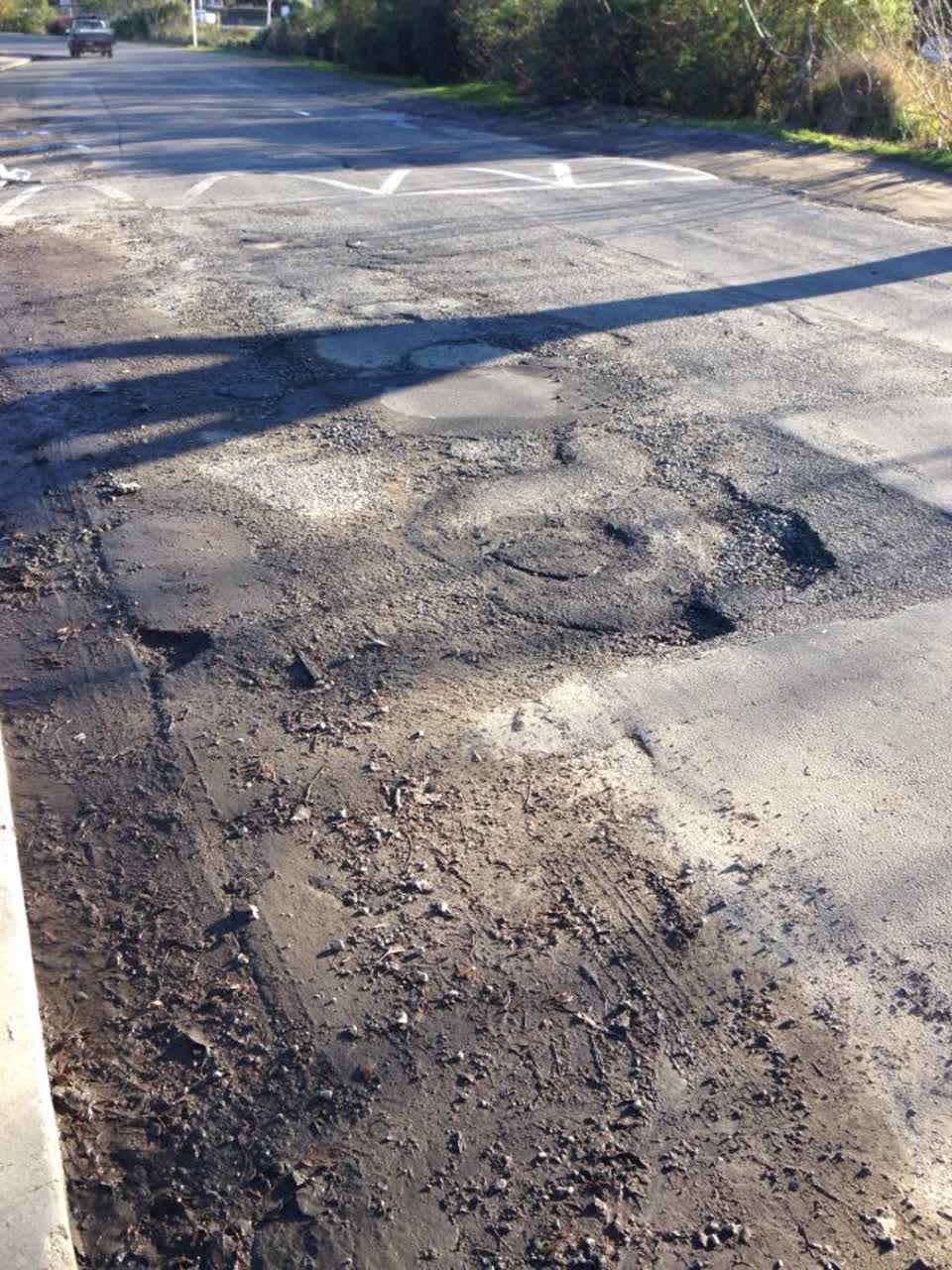 The photograph attached to this roading/streets report