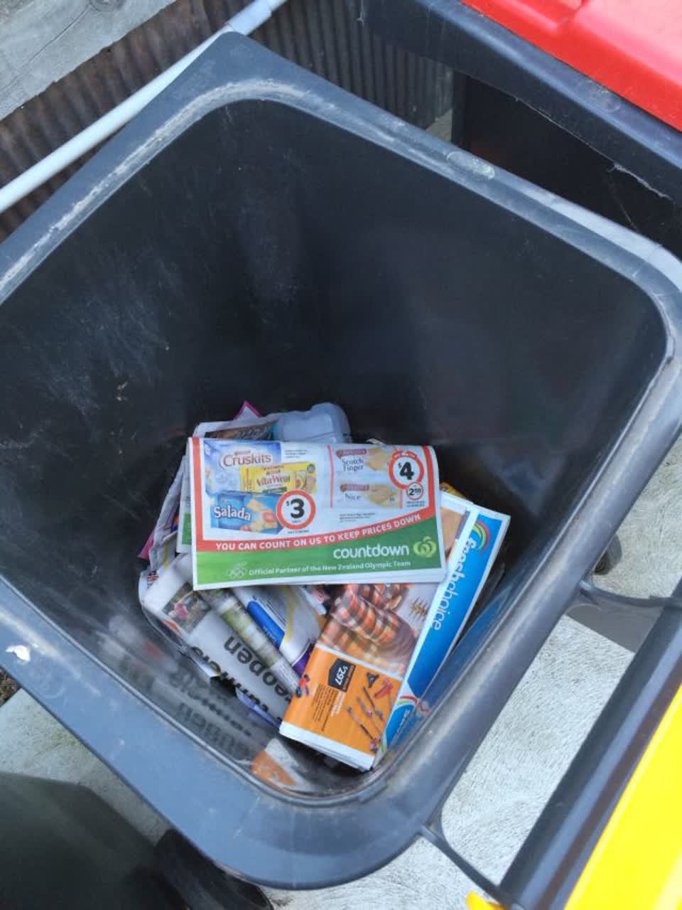 The photograph attached to this rubbish/recycling report