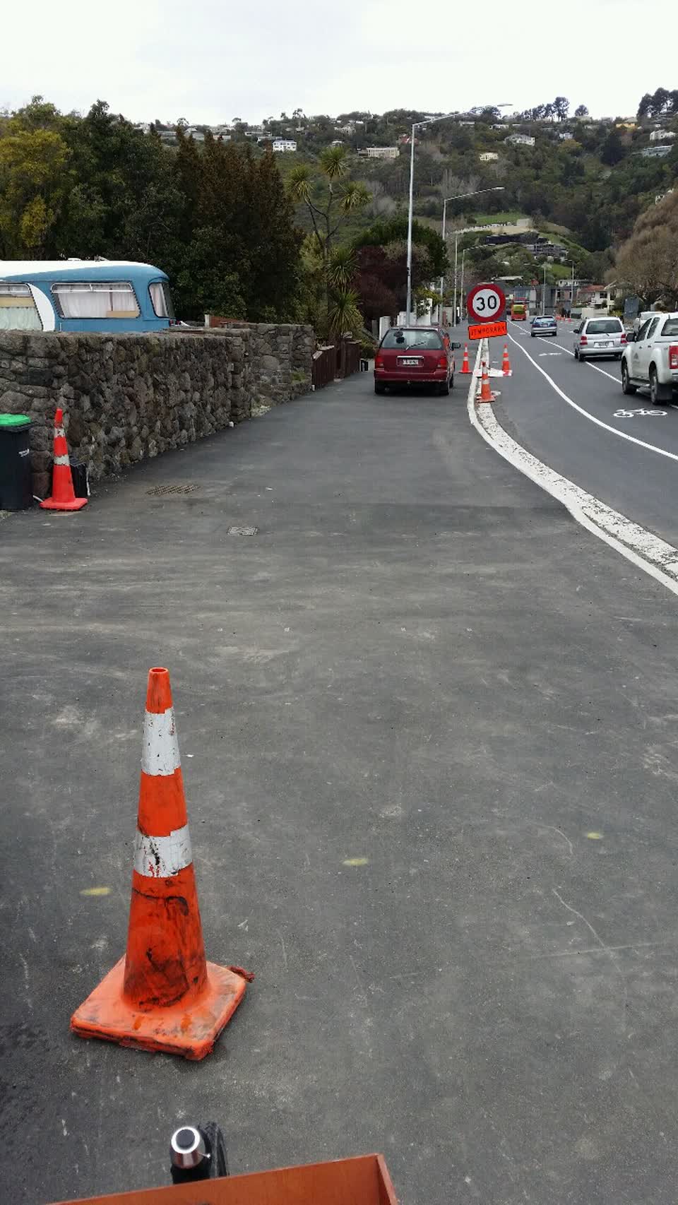 The photograph attached to this roading/streets report