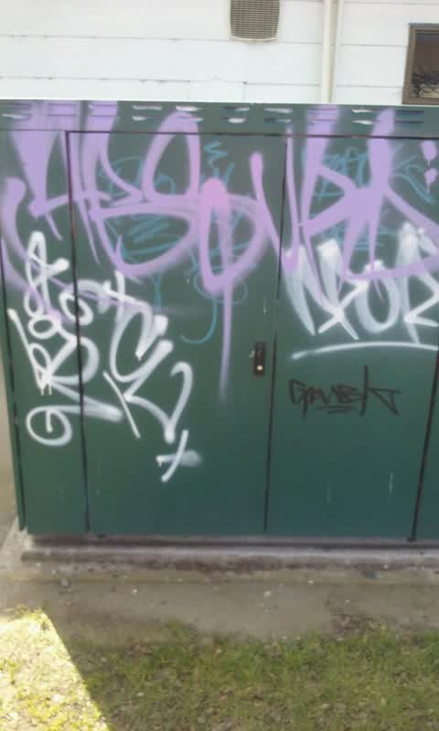 Graffiti, a report photo