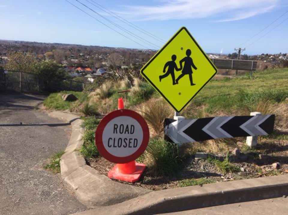The photograph attached to this roading/streets report