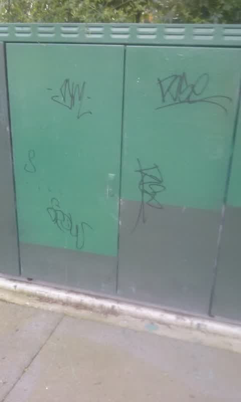 Graffiti, a report photo