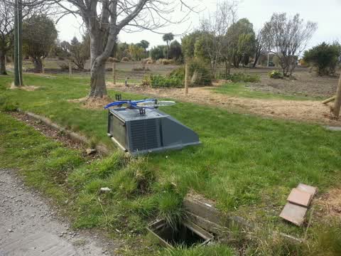 Rubbish/Recycling, a report photo