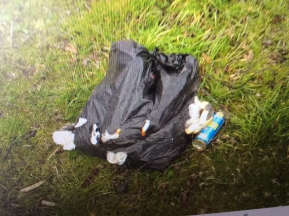 The photograph attached to this rubbish/recycling report
