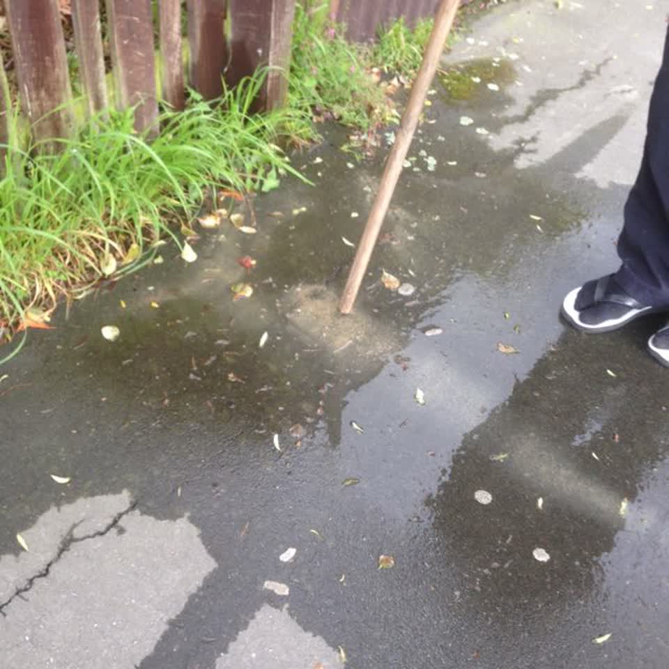 The photograph attached to this water supply report