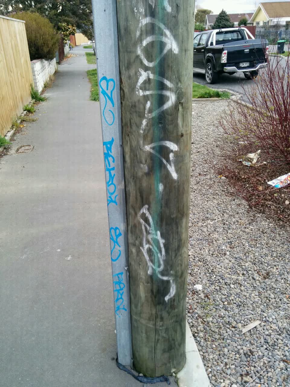 The photograph attached to this graffiti report