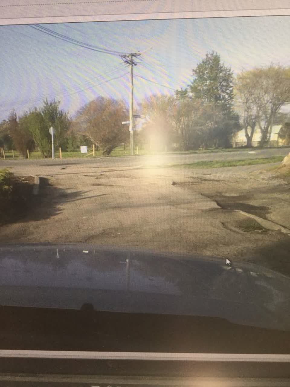 The photograph attached to this roading/streets report