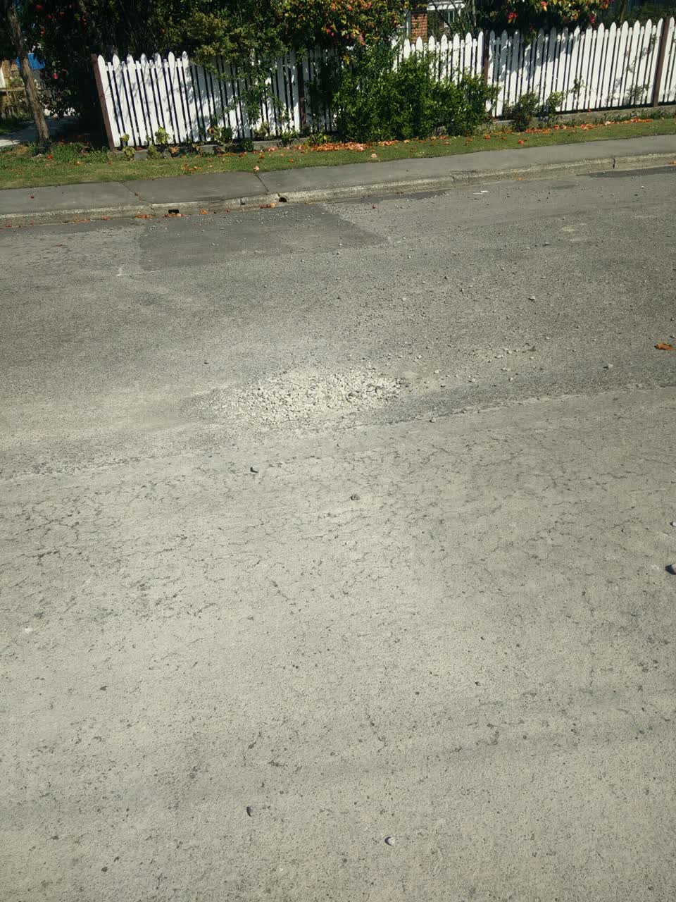 The photograph attached to this roading/streets report