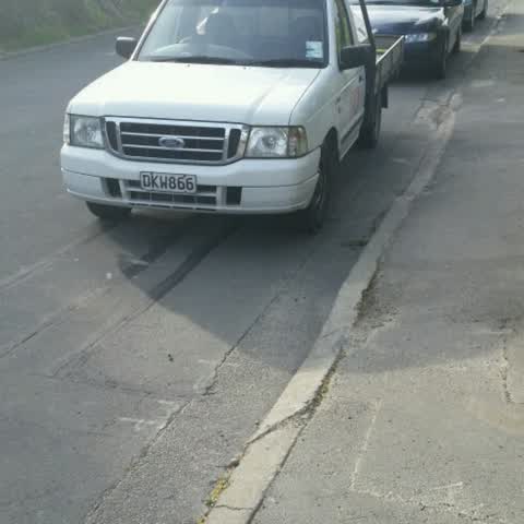 Roading/Streets, a report photo