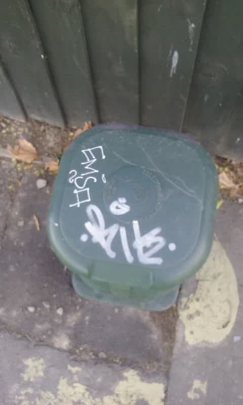 Graffiti, a report photo